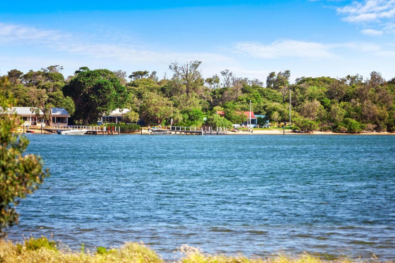 Banjo Paterson Motor Inn Lakes Entrance Dış mekan fotoğraf