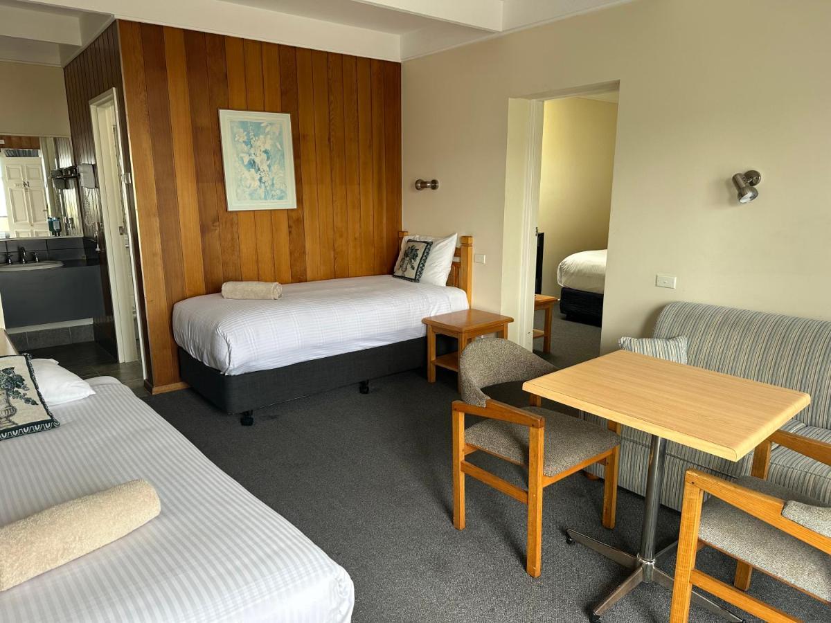 Banjo Paterson Motor Inn Lakes Entrance Dış mekan fotoğraf