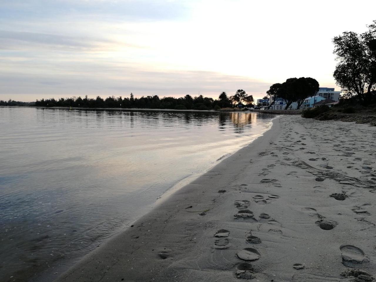 Banjo Paterson Motor Inn Lakes Entrance Dış mekan fotoğraf