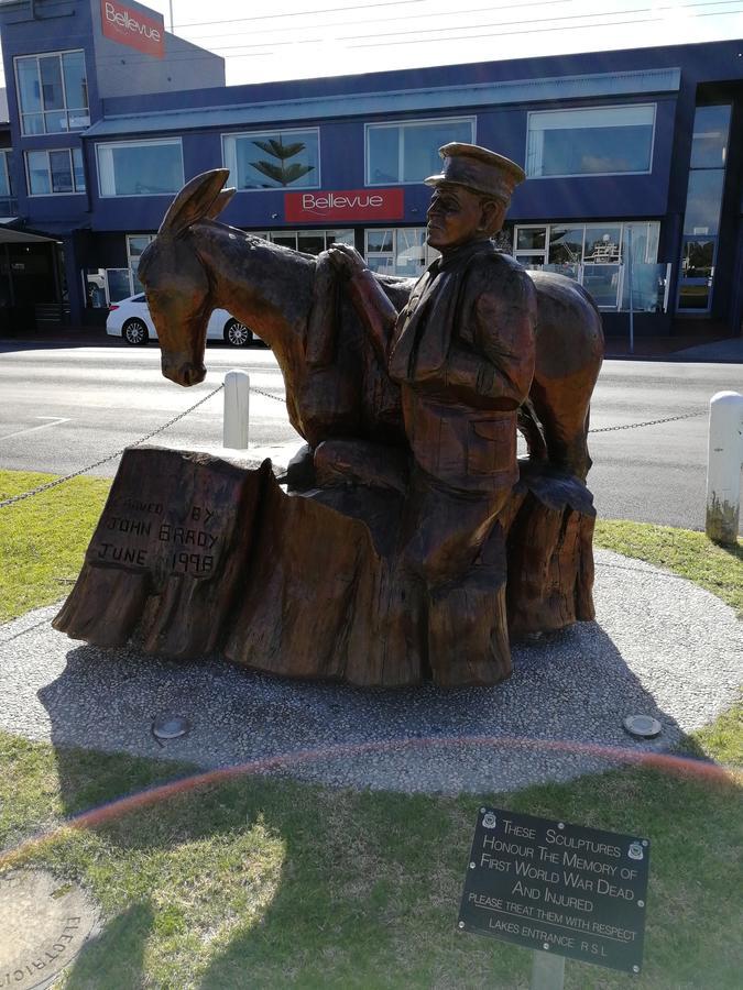 Banjo Paterson Motor Inn Lakes Entrance Dış mekan fotoğraf