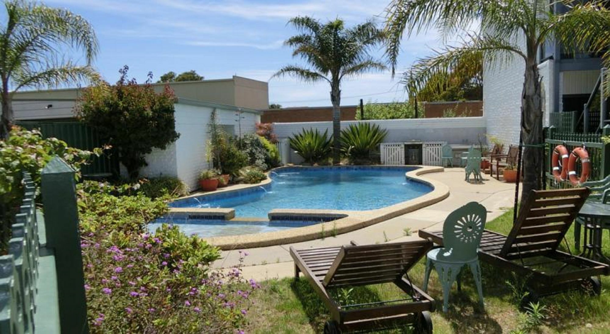 Banjo Paterson Motor Inn Lakes Entrance Dış mekan fotoğraf