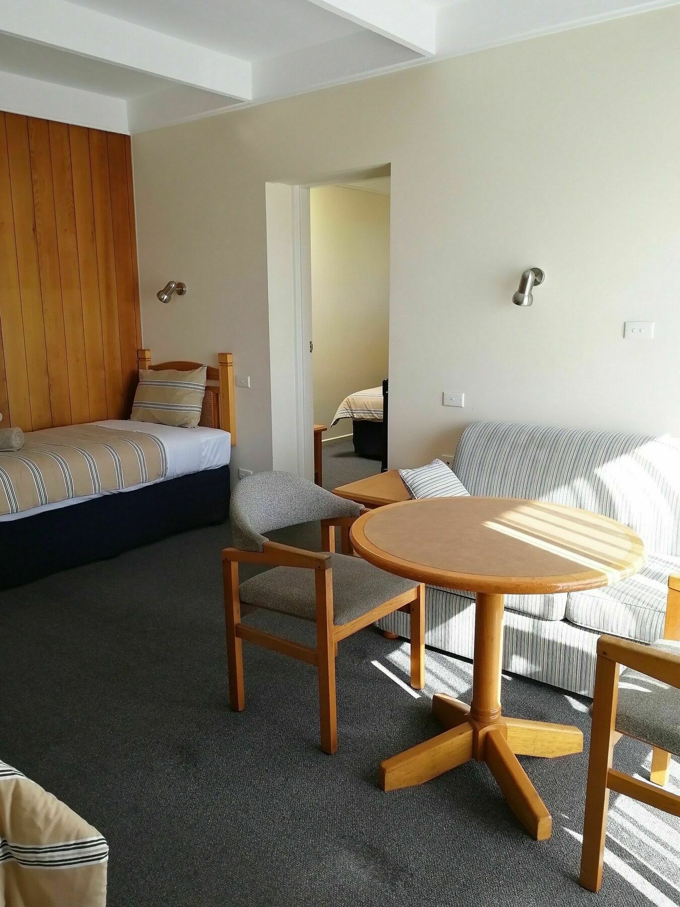 Banjo Paterson Motor Inn Lakes Entrance Dış mekan fotoğraf